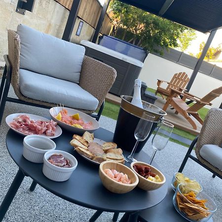 Saint-André-de-Cubzac Magnifique Grange Avec Spa / Love Room מראה חיצוני תמונה