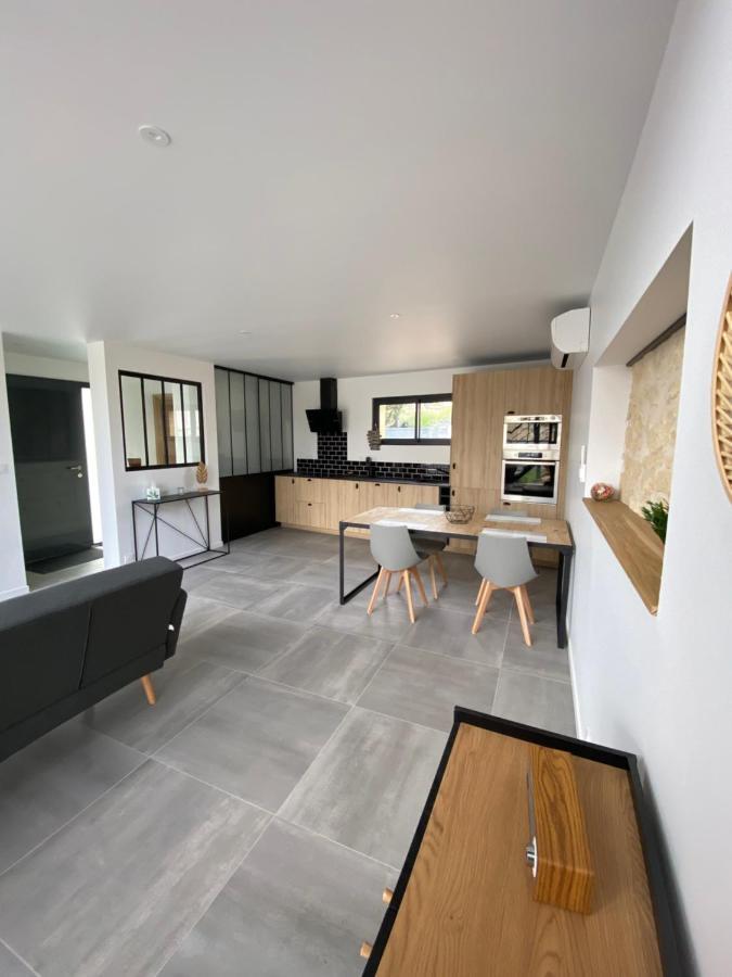 Saint-André-de-Cubzac Magnifique Grange Avec Spa / Love Room מראה חיצוני תמונה